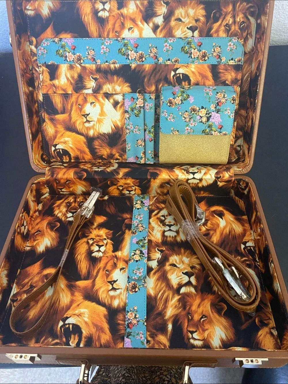 Franki Ray briefcase NWT